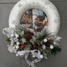 Zimní věnec trvanlivý 3