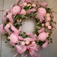 Velikonocní věnec kraslicovy světle růžová