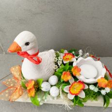 Jarní dekorace s husičkou