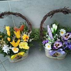 Truhlík Jarní mensí různé provedení dle dostupnosti